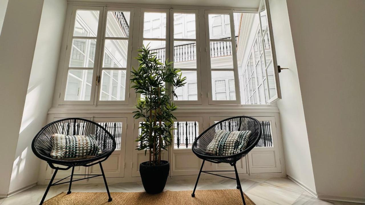 Apartamentos Gadir Centro Cadiz Bagian luar foto