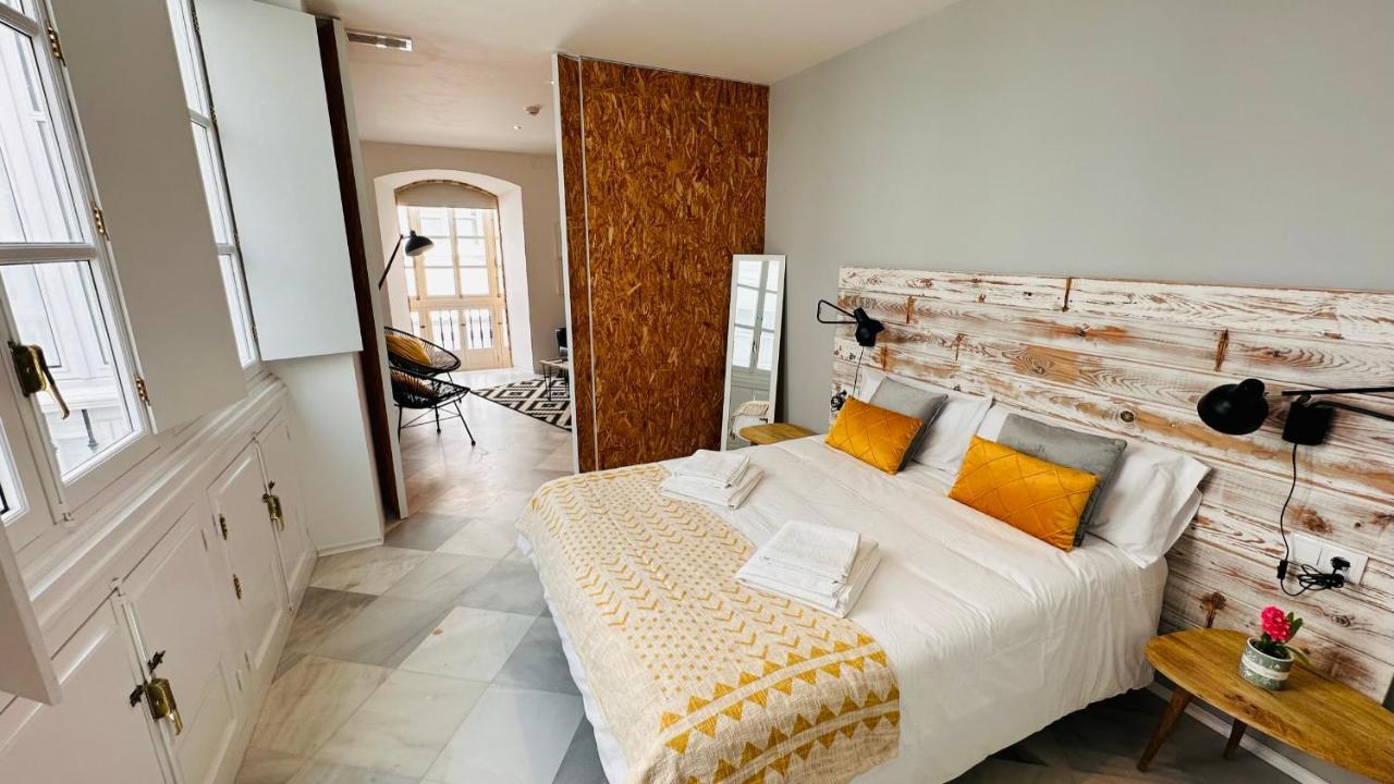 Apartamentos Gadir Centro Cadiz Bagian luar foto