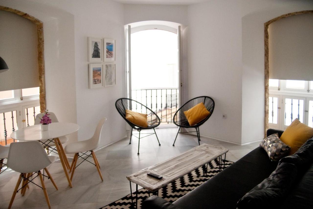 Apartamentos Gadir Centro Cadiz Bagian luar foto