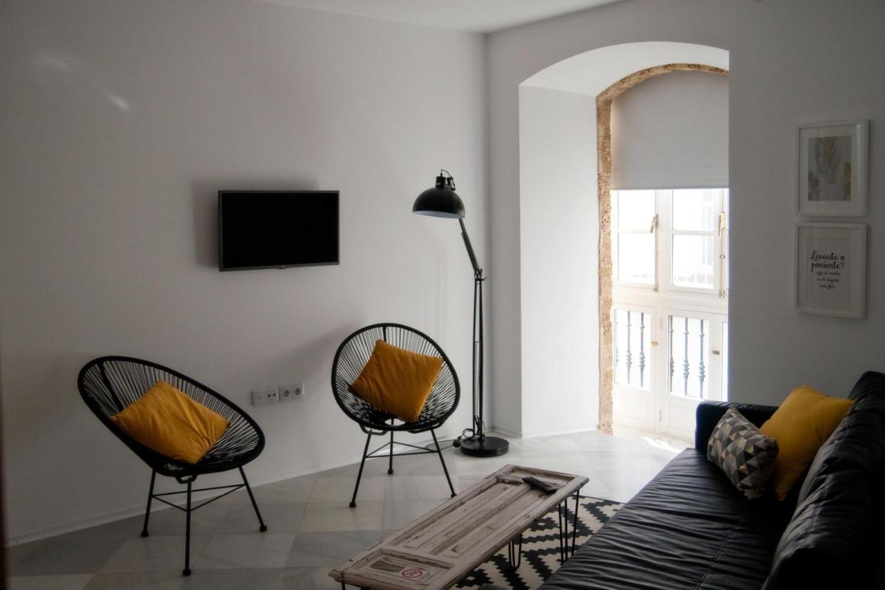 Apartamentos Gadir Centro Cadiz Bagian luar foto